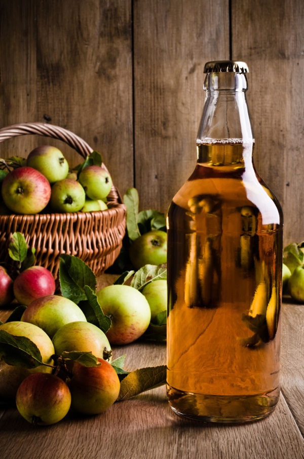 Domaće vino iz jabuka