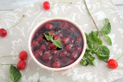 Voće od cherries za zimu, recept. Kako kuhati pekmez trešnje u instrukcijama od više koraka