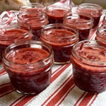 Cherry jam u multivarhu