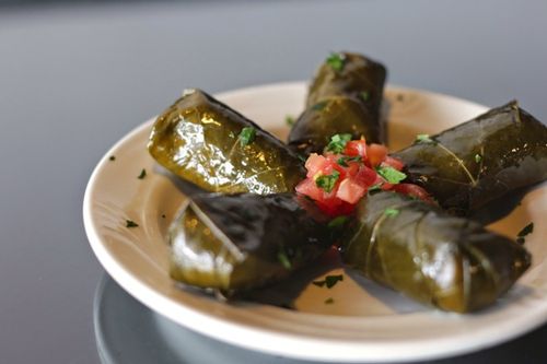 Recept za berbu listova grožđa za dolmu Kako sjeckati lišće vinove loze za dolmu