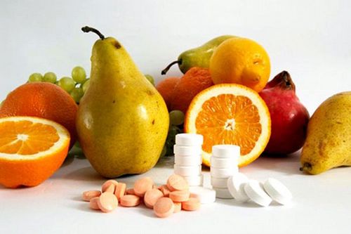 Vitamini za oči: kapljice i tablete